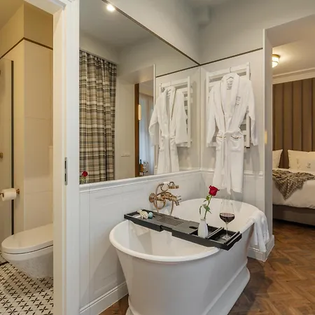 Wanda Luxury Boutique - Tylko Dla Doroslych Отель 5*